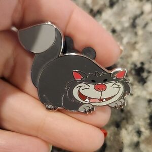 (5 For $30) Disney Pin Cinderella Villain Sidekick Lucifer Lady Tremaine Pin